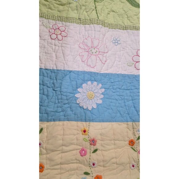Pottery Barn Kids Floral Patchwork Quilt Throw Blanket Embroidered Daisy Size 86 - Picture 6 of 10